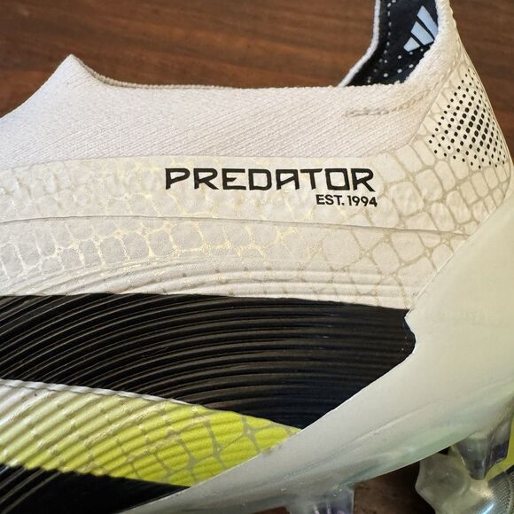 Adidas Predator Elite FG Laceless Soccer Cleats